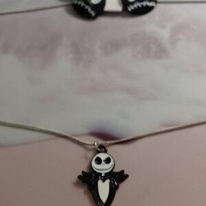 NWT HANDMADE NIGHTMARE BEFORE CHRISTMAS NECKLACE & EARRING SET